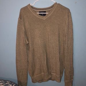 Unisex vneck sweater